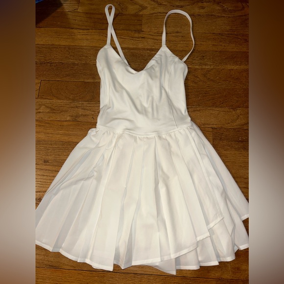 aerie Dresses & Skirts - nwt aerie exercise dress